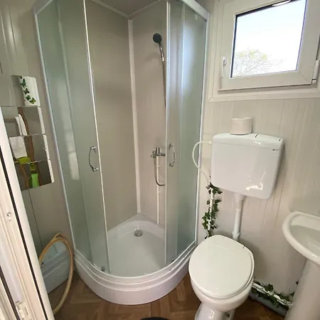 Danube Oasis Stevantown 2 *